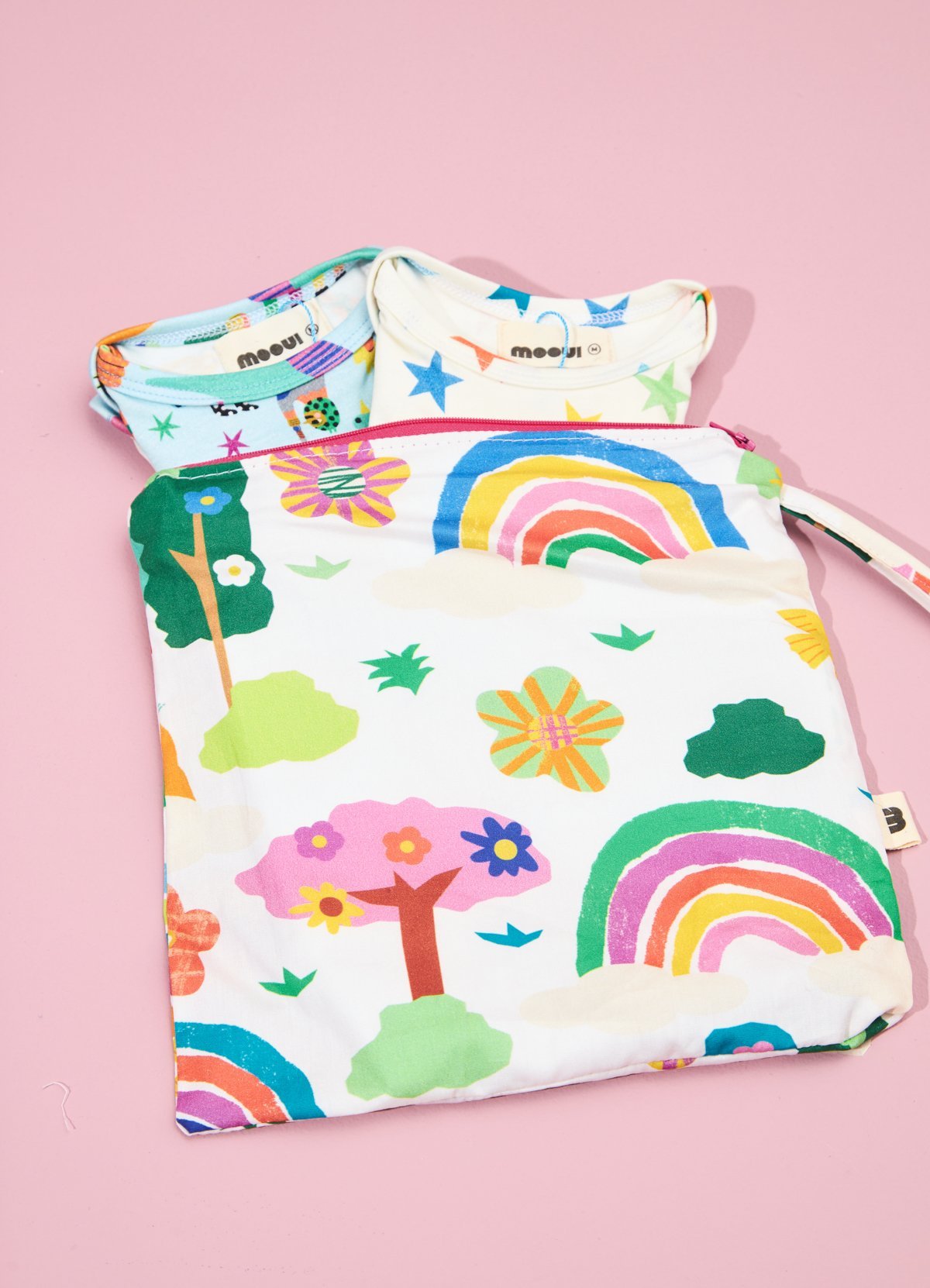Dirty Clothes Bag - Dreamy Rainbows - MOOUI Barcelona
