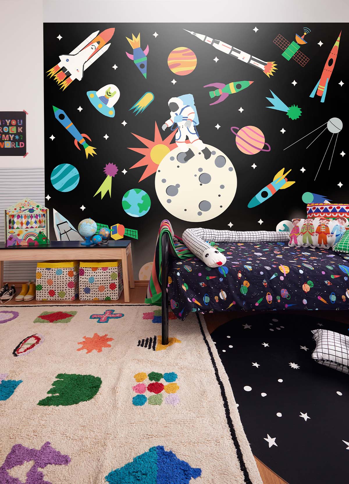 Wall Panel - Black Space Race - MOOUI Barcelona