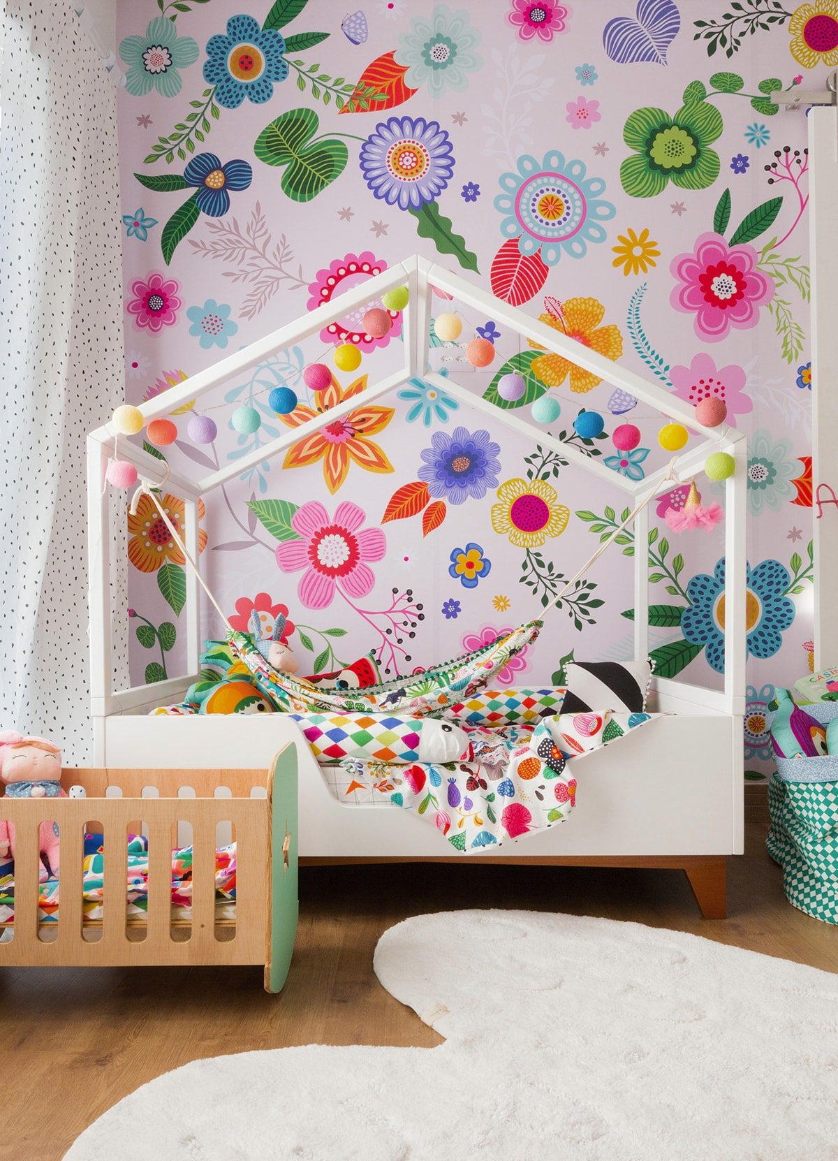 Wall Panel - Spring Flowers - MOOUI Barcelona