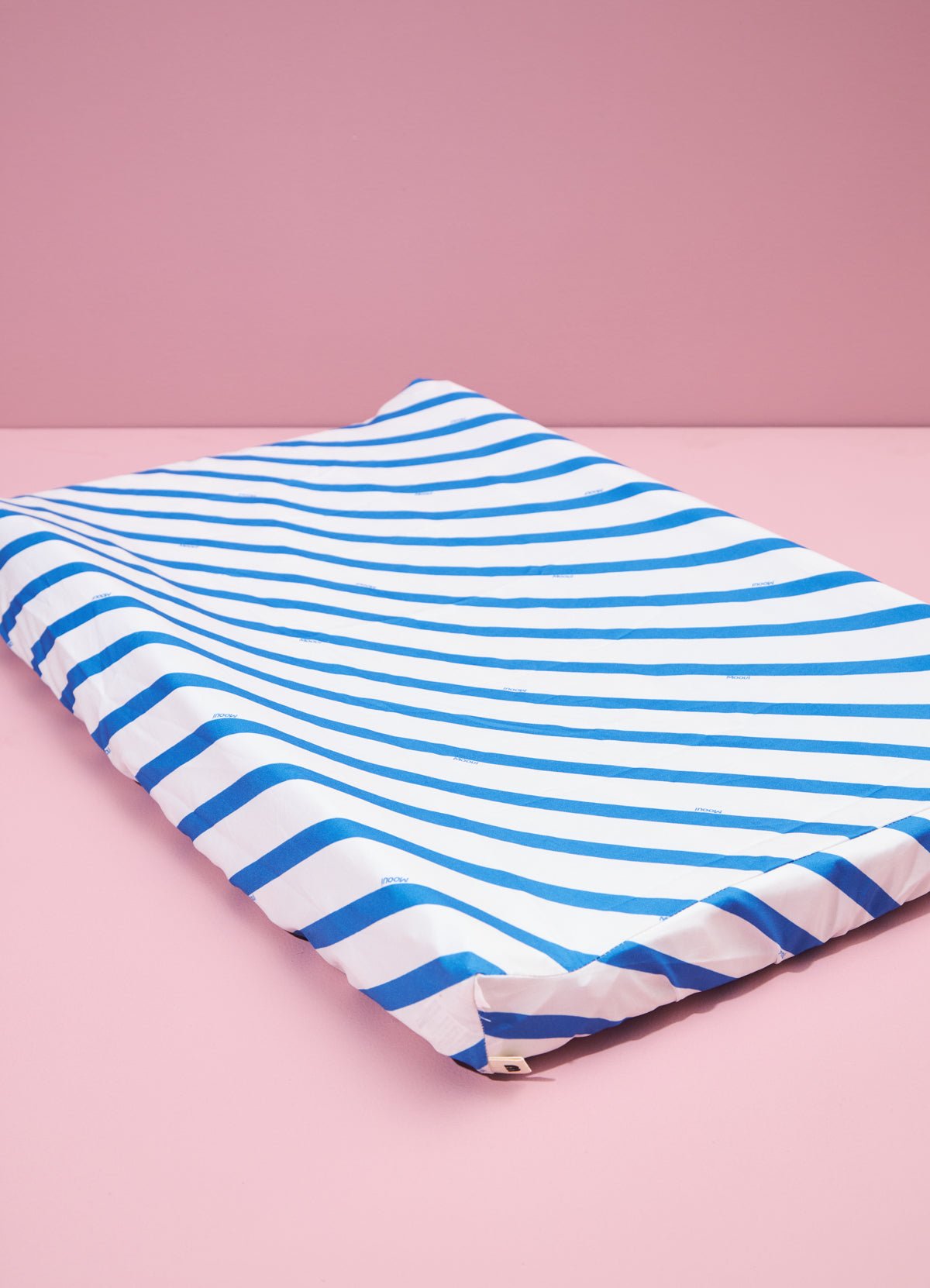Changing Mat Cover - Indigo Stripes - MOOUI Barcelona