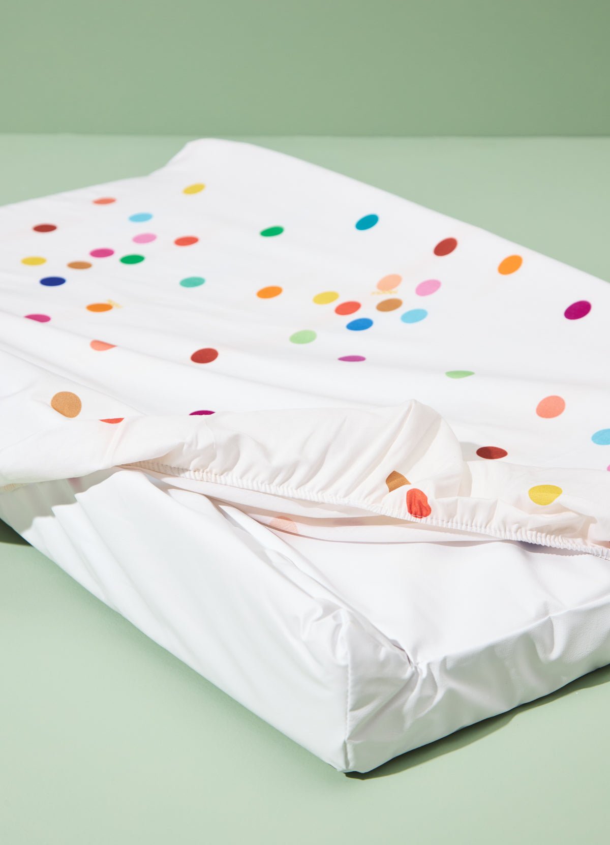 Changing Mat Cover - Twirling Bubbles - MOOUI Barcelona