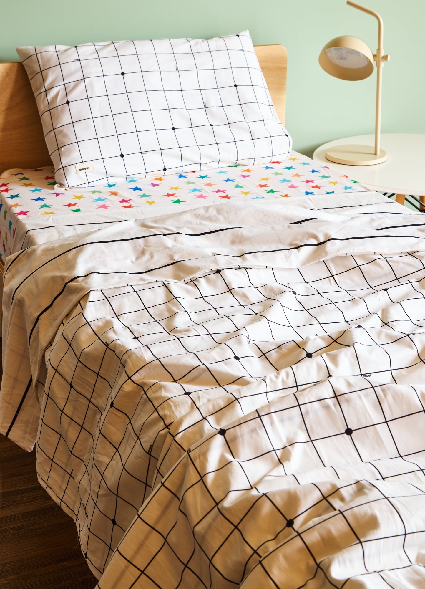 Complete Bed Set - Onyx Stripes - MOOUI Barcelona