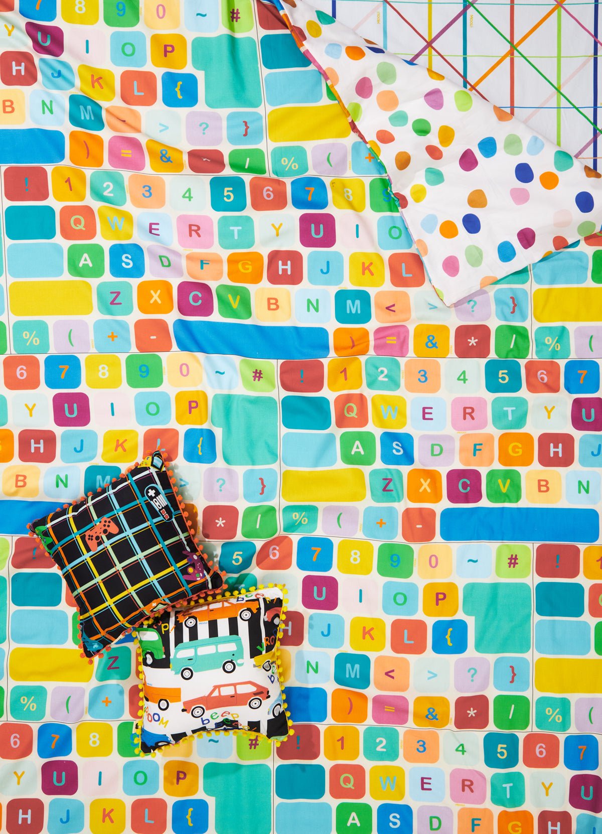 Complete Bed Set - Typewriter - MOOUI Barcelona