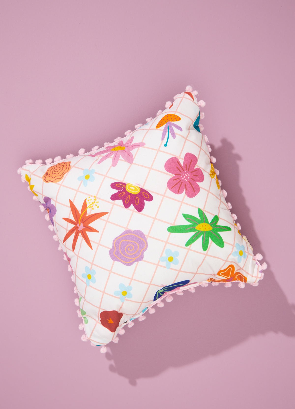 Pompom Cushion - MOOUI Barcelona