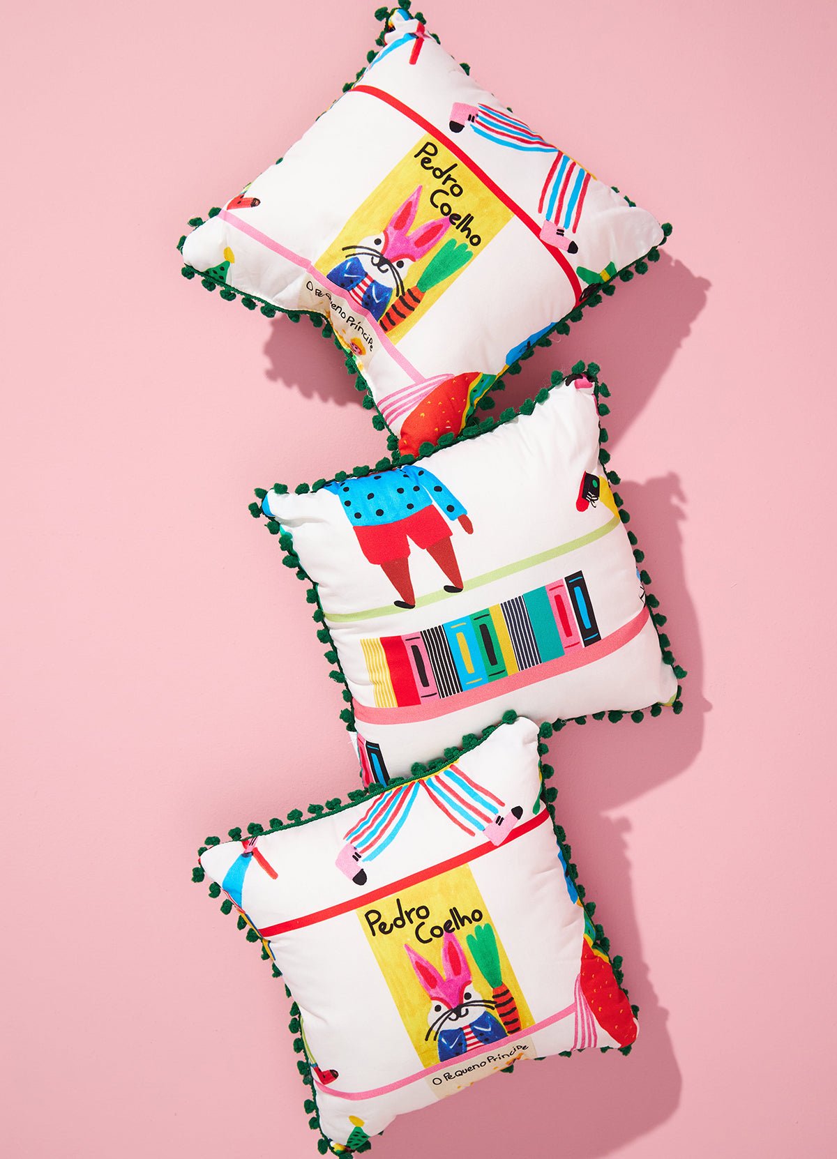 Pompom Cushion - Storytime - MOOUI Barcelona