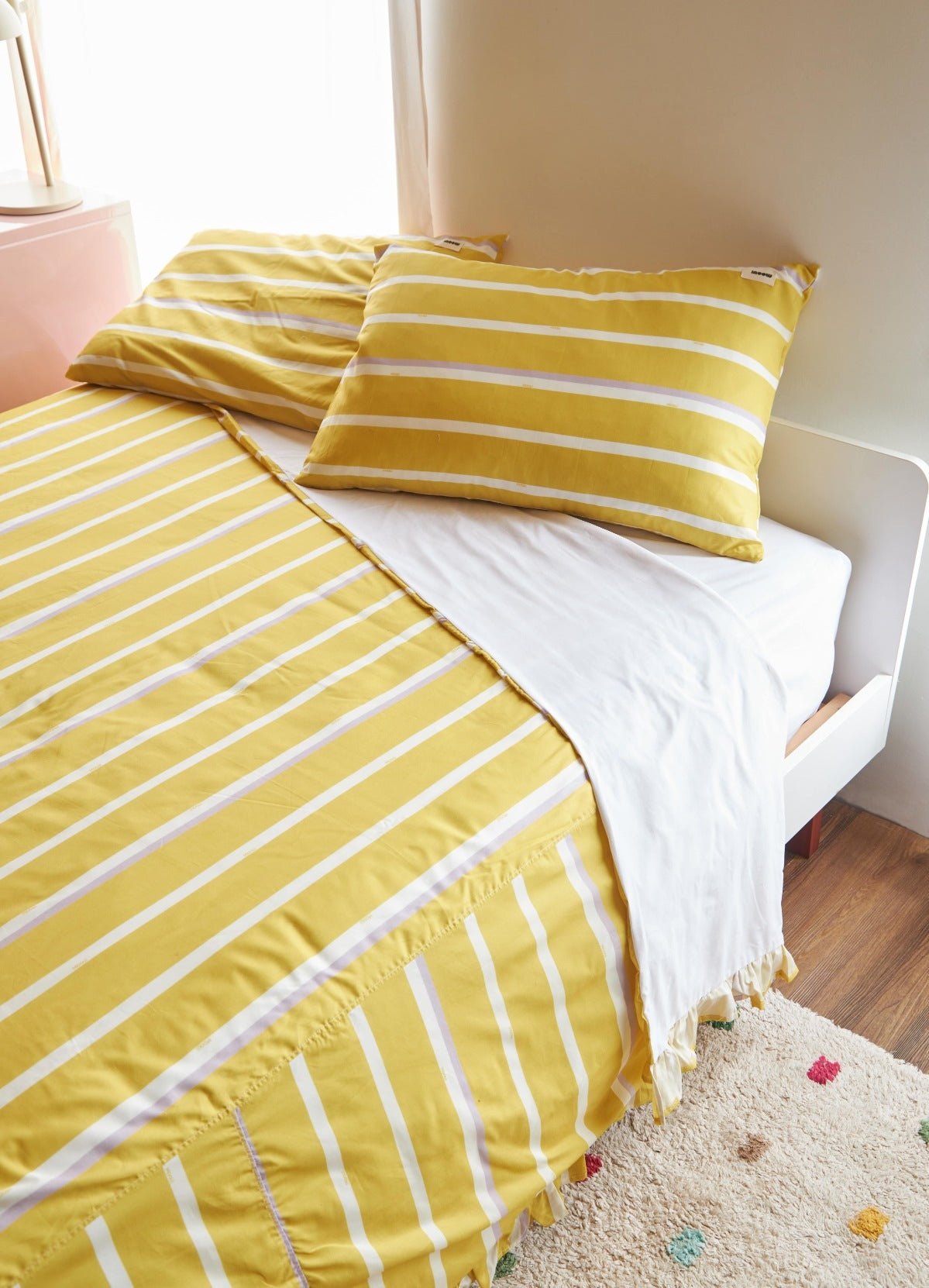 Ruffled Duvet Cover - Solar Stripes - MOOUI Barcelona