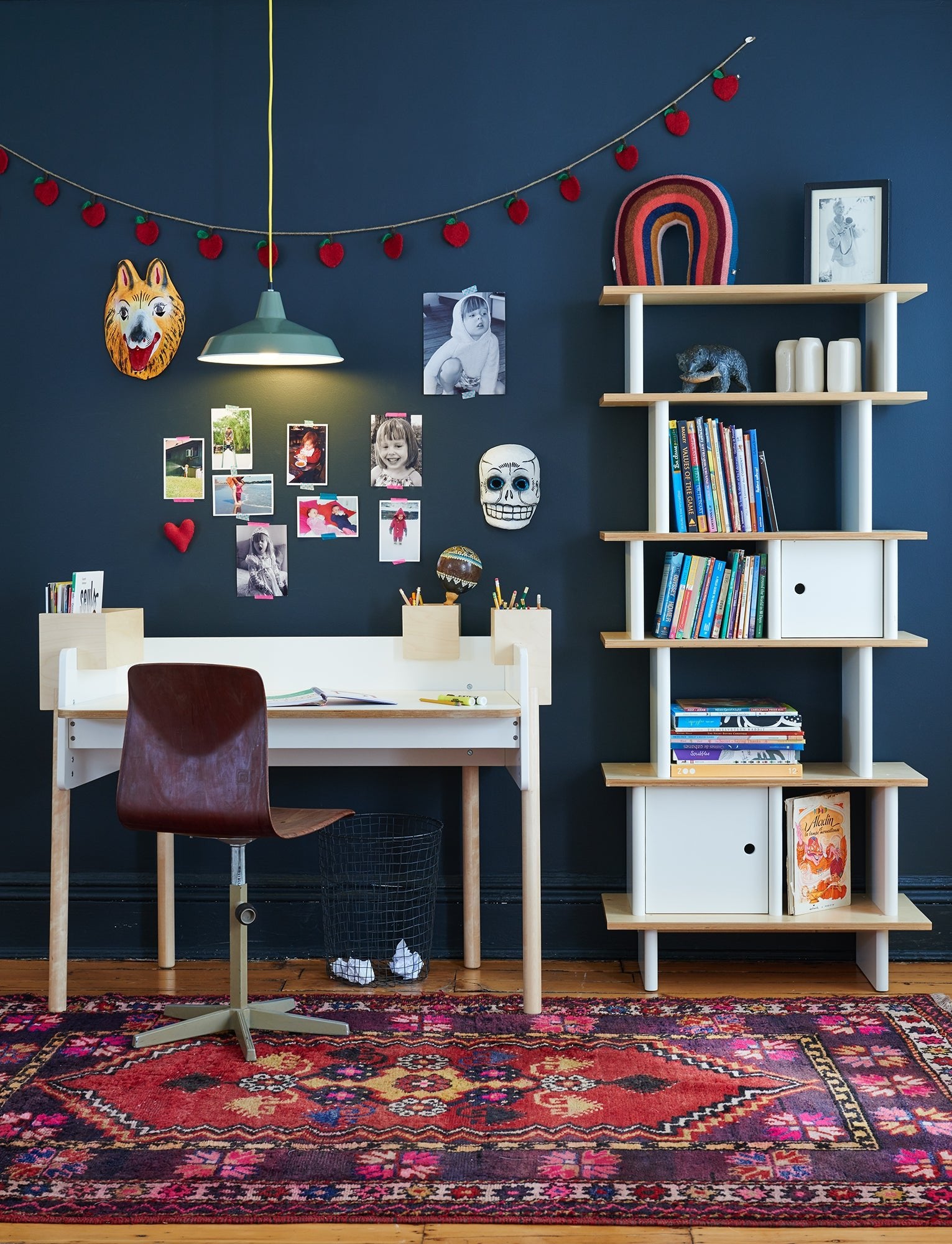 Vertical Mini Library - Oeuf - MOOUI Barcelona