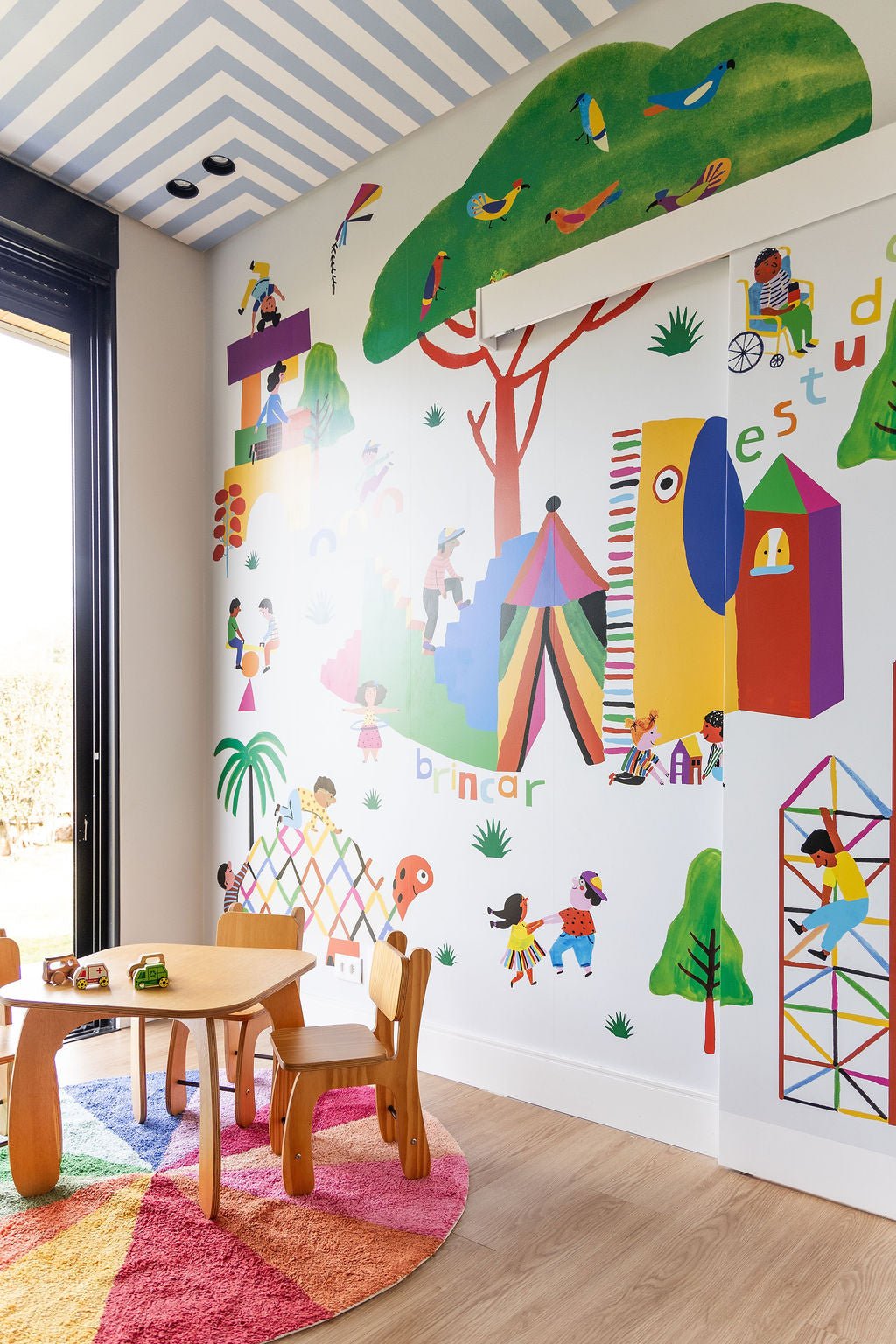 Wall Panel - Schoolyard - MOOUI Barcelona