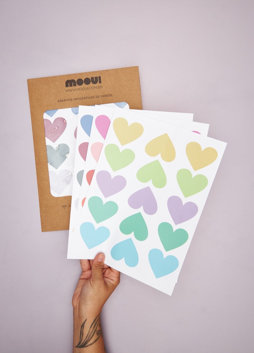 Wall Sticker - Colorful Hearts - MOOUI Barcelona