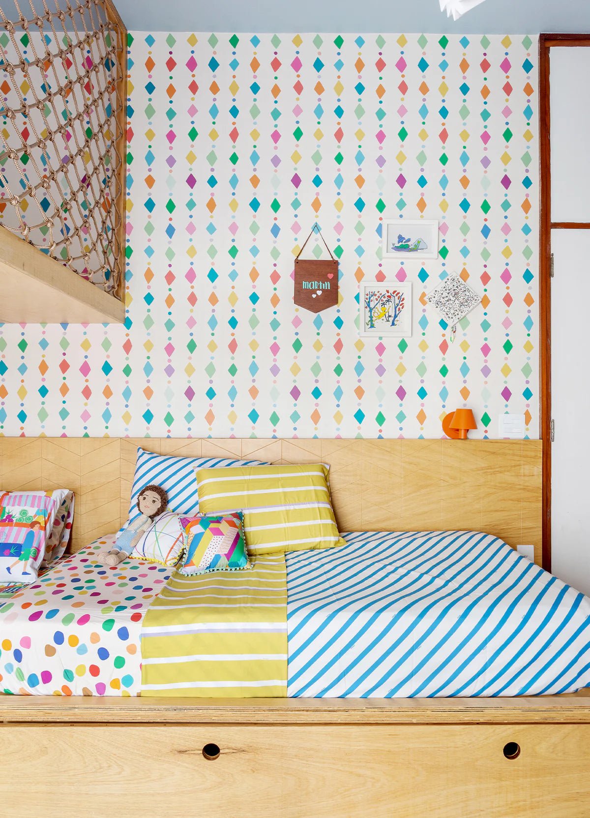 Wallpaper - Circus Harlequin - MOOUI Barcelona