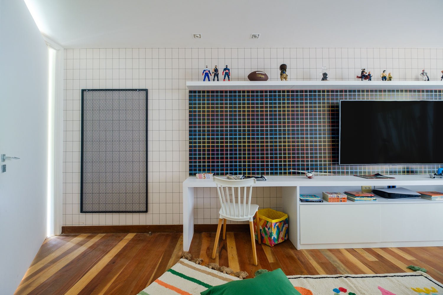 Wallpaper - Grid Game - MOOUI Barcelona