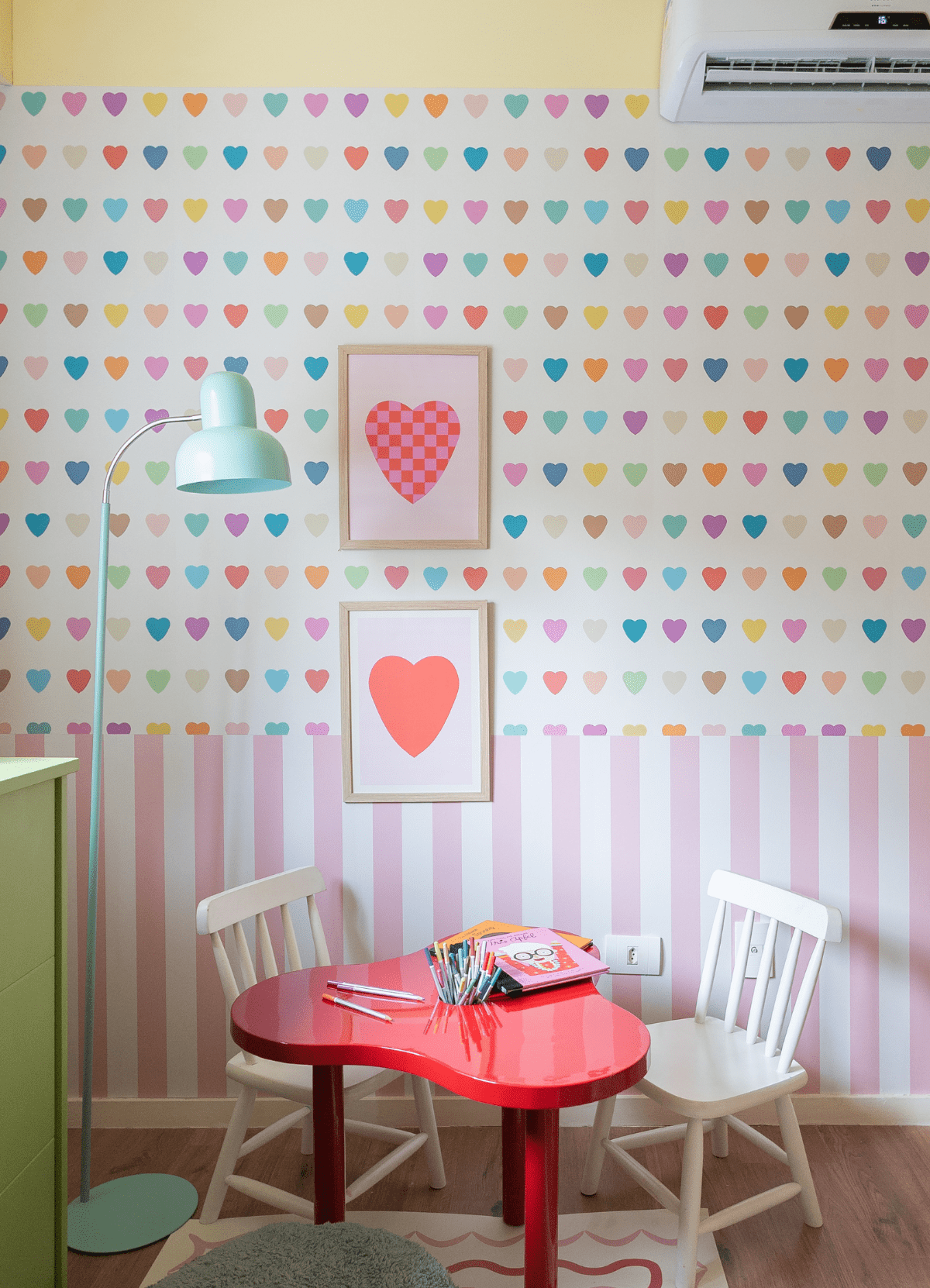 Wallpaper - Love in Bloom - MOOUI BRASIL SL