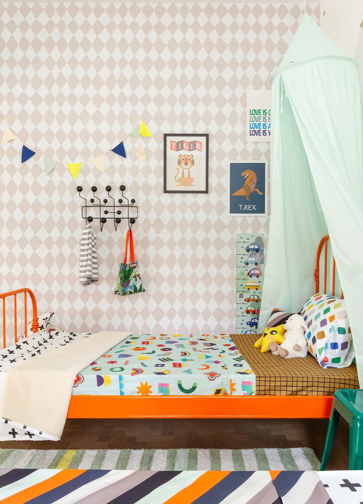 Wallpaper - Vanilla Harlequin - MOOUI Barcelona